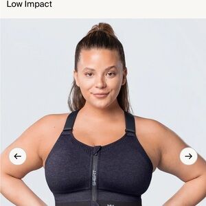 Light Pink Sports Bra with Front Zipper SHEFIT 4 luxe low impact